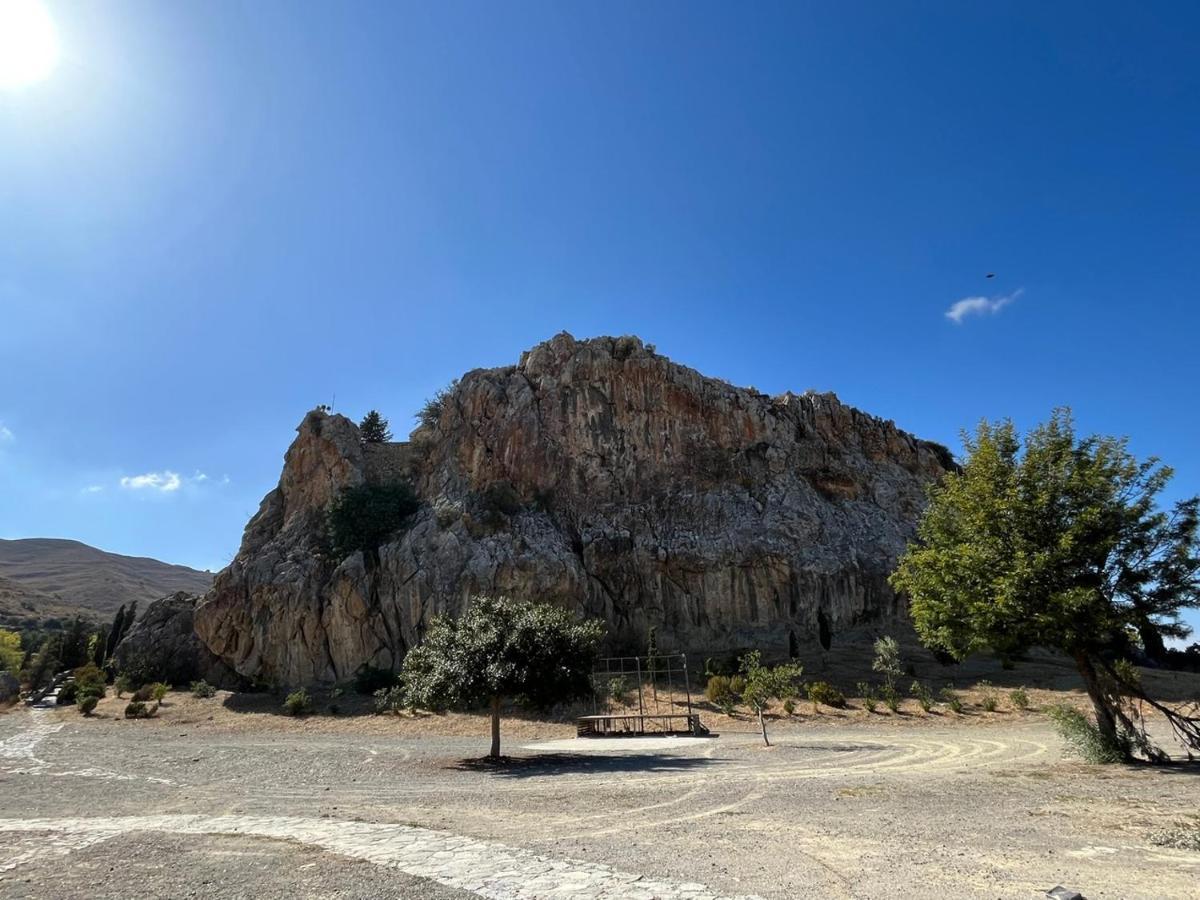 Vila Katerina'S Rest Stone Ηouse Khárakas Exteriér fotografie