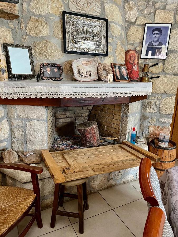 Vila Katerina'S Rest Stone Ηouse Khárakas Exteriér fotografie